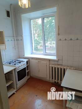 2-к квартира, вторичка, 43м2, 1/4 этаж