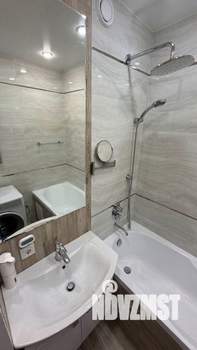 2-к квартира, вторичка, 57м2, 8/10 этаж