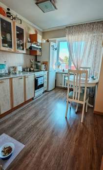 2-к квартира, вторичка, 52м2, 3/5 этаж