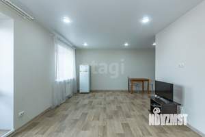 Студия квартира, вторичка, 37м2, 10/10 этаж