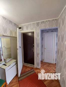 2-к квартира, вторичка, 42м2, 1/5 этаж