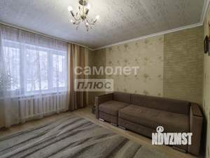 2-к квартира, вторичка, 63м2, 1/10 этаж