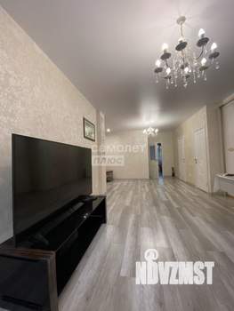 2-к квартира, вторичка, 76м2, 1/9 этаж