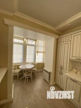 3-к квартира, вторичка, 104м2, 2/6 этаж