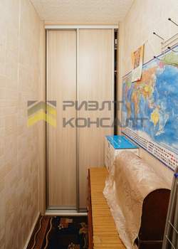 2-к квартира, вторичка, 42м2, 2/5 этаж