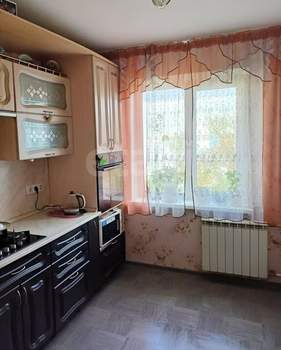 3-к квартира, вторичка, 50м2, 7/9 этаж