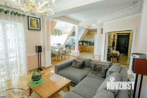 3-к квартира, вторичка, 123м2, 8/8 этаж