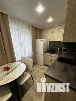 2-к квартира, вторичка, 44м2, 2/5 этаж