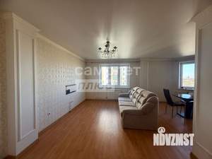 2-к квартира, вторичка, 57м2, 10/10 этаж