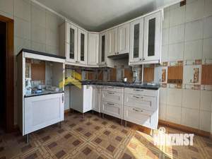 3-к квартира, вторичка, 65м2, 4/9 этаж