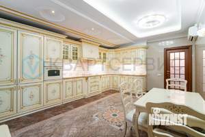 3-к квартира, вторичка, 145м2, 3/9 этаж