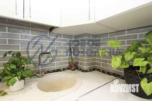 3-к квартира, вторичка, 56м2, 1/5 этаж