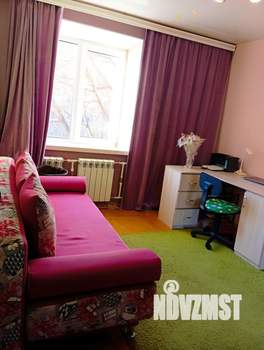 3-к квартира, вторичка, 58м2, 3/5 этаж