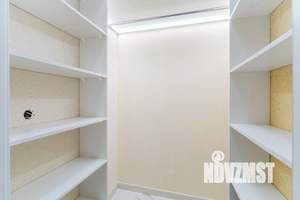 3-к квартира, вторичка, 68м2, 12/17 этаж