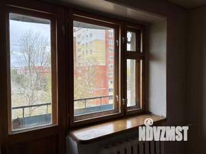 3-к квартира, вторичка, 63м2, 5/5 этаж