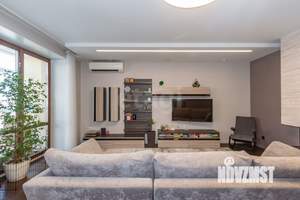 3-к квартира, вторичка, 110м2, 3/3 этаж