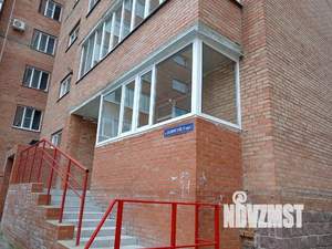 2-к квартира, вторичка, 42м2, 1/9 этаж