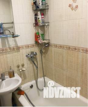 3-к квартира, вторичка, 63м2, 5/5 этаж