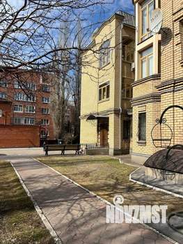 5-к квартира, вторичка, 180м2, 2/4 этаж