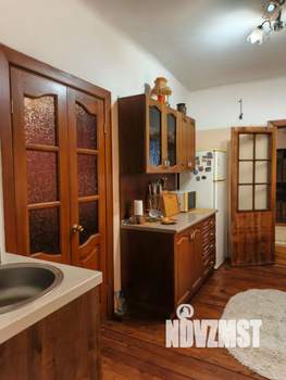 2-к квартира, вторичка, 52м2, 1/1 этаж