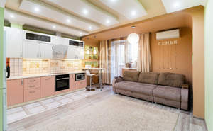3-к квартира, вторичка, 94м2, 1/9 этаж