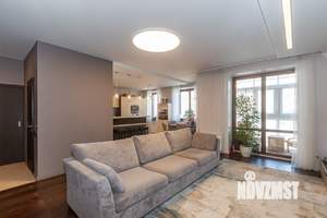 3-к квартира, вторичка, 110м2, 3/3 этаж