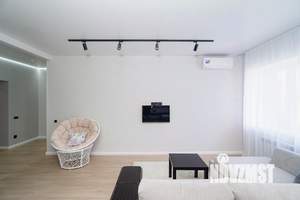 2-к квартира, вторичка, 84м2, 8/9 этаж