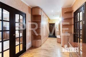 2-к квартира, вторичка, 84м2, 3/5 этаж