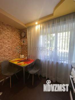 2-к квартира, вторичка, 42м2, 1/5 этаж