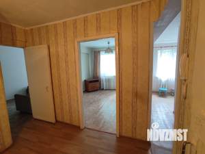 2-к квартира, вторичка, 42м2, 3/5 этаж