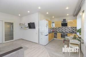 2-к квартира, вторичка, 60м2, 14/14 этаж