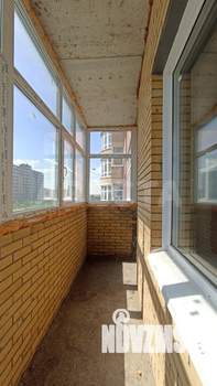 Студия квартира, вторичка, 145м2, 3/7 этаж