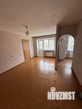 2-к квартира, вторичка, 42м2, 5/5 этаж