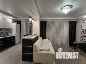 2-к квартира, вторичка, 61м2, 9/15 этаж