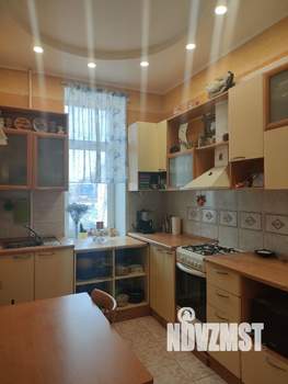 3-к квартира, вторичка, 87м2, 4/4 этаж