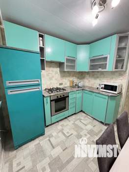 2-к квартира, вторичка, 42м2, 1/4 этаж