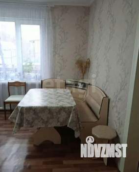 4-к квартира, вторичка, 72м2, 1/1 этаж