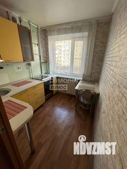 2-к квартира, вторичка, 42м2, 3/5 этаж
