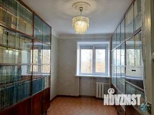 3-к квартира, вторичка, 54м2, 4/5 этаж