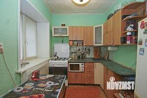 2-к квартира, вторичка, 42м2, 2/4 этаж