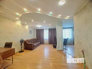 3-к квартира, вторичка, 80м2, 8/10 этаж