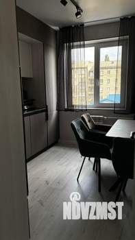 2-к квартира, вторичка, 57м2, 4/10 этаж