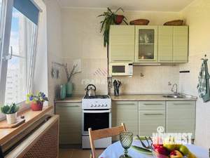 1-к квартира, вторичка, 37м2, 9/9 этаж