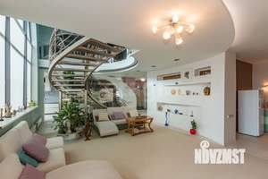 3-к квартира, вторичка, 232м2, 10/10 этаж