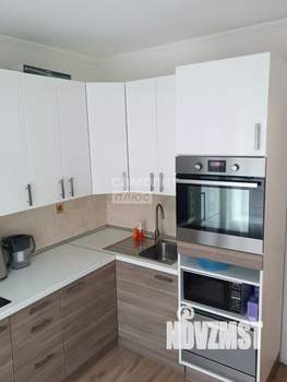 2-к квартира, вторичка, 64м2, 1/9 этаж