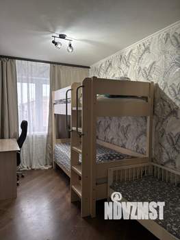 3-к квартира, вторичка, 57м2, 5/5 этаж