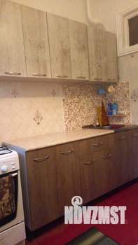 3-к квартира, вторичка, 74м2, 1/2 этаж