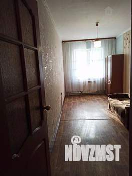 2-к квартира, вторичка, 46м2, 1/5 этаж