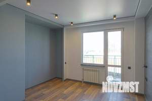 2-к квартира, вторичка, 60м2, 9/17 этаж