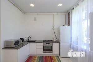 2-к квартира, вторичка, 63м2, 2/2 этаж